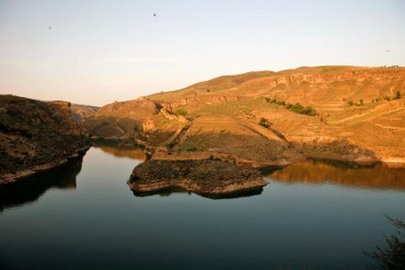 The Meeting Point of the Great Wall and the Yellow River